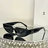 Designer di occhiali da sole per donne occhiali da sole occhiali rettangolari con modello di telaio acetato Case 1 CL 40269 Classic RETRO Cat Eye Men 74ZD