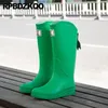 Stövlar Equestrian Leaf Thick Shoes Pvc Candy Slip On Women Flats Round Toe gummi Plysch Fiske Rainboots Rain Riding Knee High