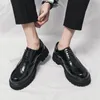 Brogue Round Head Leather Brand Luxury Men Casual Driving Designer Black Tjock Soled Lace Up Oxford Shoes Wedding Dress 240410