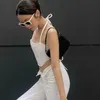 Tanks de mujer Camis Xingqing Tops de cultivo de cabestro blanco 2022 Summer Slveless Slim Basic T Shishs Mujeres elegantes de moda coreana TS y240420