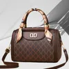 المصنع بالجملة Women Handbag Elegant Retro Old Color Handbags Sweet Sweet Ribbon Women Counter Counter Bag Leacher Letters Leather Messenger Bag 0915#