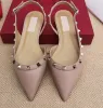 Sandali di design da donna per pantofole piatte Scarpe a punta in pelle autentica scarpe da sposa estate con dimensioni della sacca per polvere 35-44