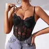 Kvinnors tankar Camis Vemina Sexig Vneck Lace Embroidery Hollow Out Spaghetti Strap Slim Crop Topshr Halter Backless Camisole Vest Fishbone Corset Y240420