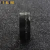 Schmuck Metalking 8mm facettiert schwarzen Wolfringring mit Meteoriten -Rasier -Inlayoffset -Setwedding -Bändern für Herren