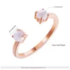 Avec des pierres latérales Romad Charm Midi Anneaux ouverts pour les femmes Rose Gold Color Kunckle Ring Double Moonstone Fashion Bijoux anillos Cadeaux d'anniversaire