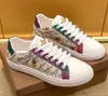 Scarpe da ginnastica designer sneaker italia di lusso in stile reale stampare scarpe da sposa scarpe da sposa scarpe da discotene mobili esotici alla moda lace-up sneaker da corsa casual