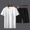 Erkek tişörtler vintage moda eşofman seti yaz gündelik serin kısa kollu spor kıyafetleri sokak kıyafeti kumaş pamuk tişört şort