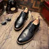 Casual Shoes Fashion Design Men's Brogue Men Formal Dress Business Leather Footwear Black Wedding Oxford