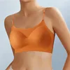 Yoga -Outfit Frauen nahtloser BH sexy Ice Seide Wireless Bralette Girl Push Up Dessous gepolsterte Brassiere Tube weibliche Schönheit Hintergrundunterwäsche