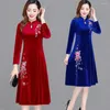 Casual Dresses Velvet Dress Chinese-style Embroidery Elegant Floral Embroidered A-line Warm Stylish For Prom Or Evening Parties