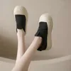 2024 Été Nouveau Instagram Breatte Petites chaussures blanches Females Étudiants tendances