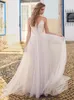 Vestidos de novia de perlas de playa modernas Strapas de espagueti Garden Vestido nupcial diseños personalizados a medida Boho Brides Boho Brides para mujeres