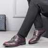 Chaussures décontractées Cuir à lacets pour hommes classiques 2024 All-Match Brand Men's Oxfords Prom Soirée Long Robes mâles