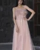 Party Dresses Xijun Dubai Pink Feathers Crystal Beading Evening Strapless Sleeveless A-Line Saudi Arabic Women Prom Gowns