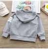 Vestes 2024 Spring Automne Fashion Boys Mabet Cartoon Bear Hoes Sweatshirt For Kids Children Outdoor Ourwear Clothing