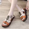 Sandalen 2024 Frauen 2 cm Ethnisch kariertes Gewebe echtes Leder Sommer Frauen Weicher Soled Comfy Haken gemischte Farben Schuhe