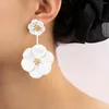 dangle earrings long dropメタルフラワーポスト