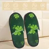 Slippers Winter Slipper femme Man Fashion Fluffy Clover chaud quitte la maison chaussures drôles