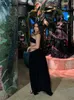 Robes sexy urbaines HugCitar Fashion Fashion 2 PCS SETS BLACK Backless Patchwork Sexy Crop Top Top Slit Maxi Jirt Vacation Party Nightclub Y2K Y240420