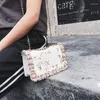 Umhängetaschen PU Leder -Geldbörsen und Handtaschen für Frauen 2024 Designerin Luxus Mädchen weibliche Käufer Mode Perlenspitzen Blumen Crossbody