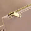 Designer-Tasche, glänzender Lederschaufelbeutel, Konturrohr sauber dreidimensional