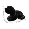 Figurines décoratifs Tableau de bord pour chiens Ornement Bobbing Head Decoration Car Labrador Resin Desktop Bobble Toy