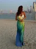 Sıradan Elbiseler Seksi Saten Gradyan Plajı Kadınlar Bodycon Tie-Boya 2024 Yaz Backless Zarif Parti Tatil Kıyafetleri Robe Mujier