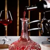 1pc Aeratore rosso europeo per il decanter di vini di lusso con un accessorio per accessori per liquori vintage del tappo 240419