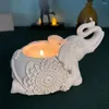 Kaarsenhouders dieren olifant hars kandelaars beeldhouwkunst groenlicht houder eettafel en studeer decoratieve kleine stick