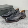 Casual Shoes 2024 Oxford Men Black White For Mens Dress Shoe Man God kvalitet Brogue