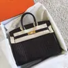 Sac fourre-tout en cuir authentique Nouveau sac de crocodile sac pour femmes vache de vache grand sac sac de banlieue sac épaule simple épaule