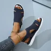 Casual schoenen 2024 Zomer dames sandalen sexy kristallen flats gesp riem dames mode strand sandalias mujer plus maat 35-44