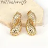 Boucles d'oreilles en peluche 5paies Fashion Hollow out du tempérament du design de coeur de la dame Couleur d'or de boucle d'oreille cz zircon drop bijoux pour les femmes