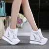 Casual Shoes Women Platform Sneakers 2024 Summer Breattable Mesh Wedges klackar 11 cm tjocka sula tränare vita