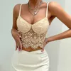 Tanks pour femmes Camis Vemina Fashion Hollowing Mesh S Through Pearl Decoration Strt Style Crop Top Sexy Lace Brodery Halter Slim V-Neck Vest Y240420