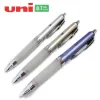 Ручки 1pcs Япония импортированная umn207gg antifatigue ger gel pen удобный мягкий сцепление быстрое черное 0,5 мм заменяемое пополнение