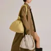カジュアルなナイロン財布とハンドバッグキルティング女性ショルダーバッグ綿パッド付きバックパックドローストリングトートバッグ