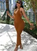 فساتين مثيرة في المناطق الحضرية Hugcitarlessless بلا عجز الصلبة V-Neck مثير Slim Bodycon Maxi Dress Summer Woman