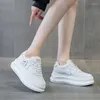 Casual skor fujin 7cm ko äkta läder kvinnor chunky sneaker skate boarding högt varumärke vulkaniserad plattform kil stall