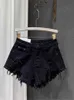 Dames shorts 2024 Zomer Nieuwe strtwear burrs Tassel Hem losse wide been denim shorts dames gat hoge taille verontruste jeans shorts vrouwelijke y240420