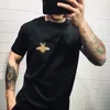 Sommer Herren T-Shirts kurzärmelig für männliche kleine Stickereien Männer Luxus-Rundkurs-Hemdtops Biene Strasssteine T-Shirts 240420