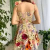 Neue Frauen 2024 3d Blumenstickerei verpacktes hip sexy Kleid