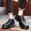 Sapatos casuais masculino à venda 2024 Lace Up Leather Autumn redou dedo do pé sólido plataforma respirável Aumente os mocassins de altura