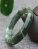 Déposez les bracelets de jades verts naturels plus chers