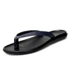 Pantofole Flip Flip Flop Meni in pelle vera e propria marca estiva 2024 designer di moda spiaggia le infradito alla spiaggia leggera comoda confortevole