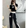 Dames Casual Sports Suit 2024 Summer Fashion Street Bombing Style Short Sleeve Corp Top en Wide Leg Pants 2 Two -Piece Set 240420