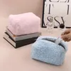 Bolsa de armazenamento Bolsa de maquiagem de maquiagem de pelúcia pequena bolsa de maquiagem de macho