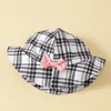 018 MONSHES Né Baby Girl Vêtements Cute Plaid Design Summer Summer Summer Raiper 2pcs Suit Fashion Holiday Clothing For Toddler 240408