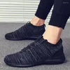 Casual Shoes Men Vulcanized Sock Drechted Knited Sport Sneakers Anti-Slip Płaskie mokasyny na zewnątrz rozmiar 39-46