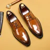 Dress Buty 2024 Classic Business Men's Fashion Eleganccy formalny ślub mężczyźni poślizgnąć się na biurze Oxford dla czarnego brązu